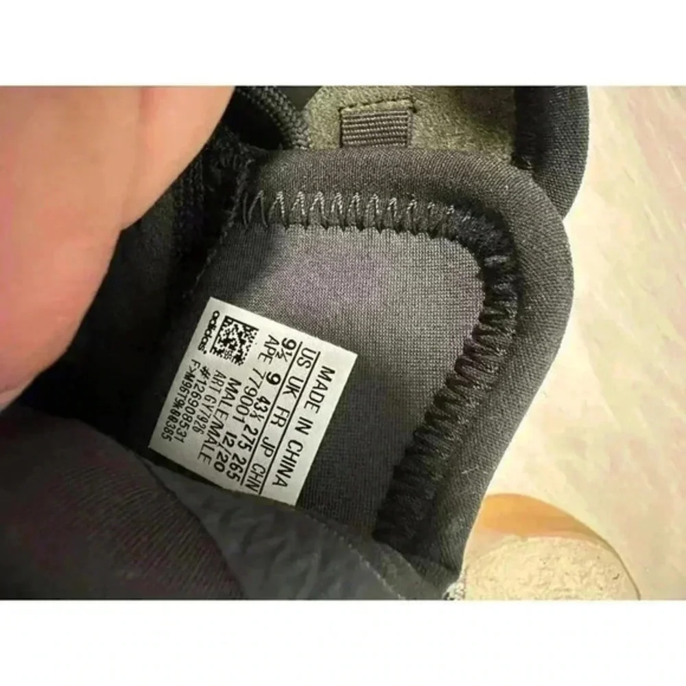 Yeezy size adidas